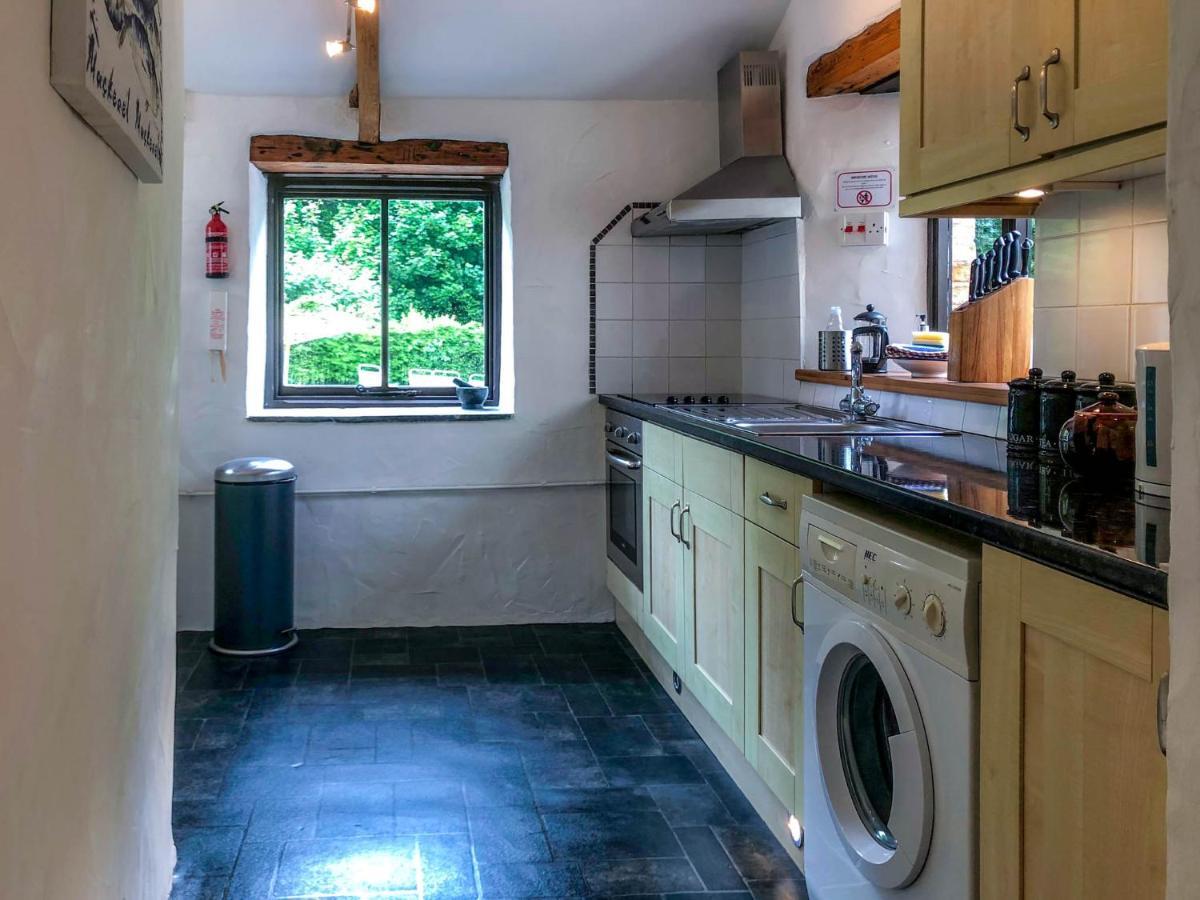 The Old Rectory Rose Cottage In Jacobstow 10 Mins To Widemouth Bay And Crackington Haven,Nearby Bude,Tintagel,Port Issac,Clovelly,Parking For Large And Multiple Vehicles Exterior photo